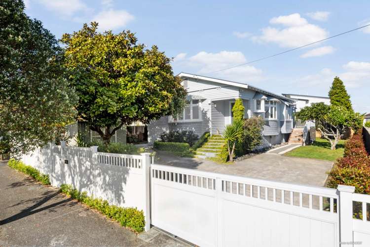 29 Blockhouse Bay Road Avondale_18