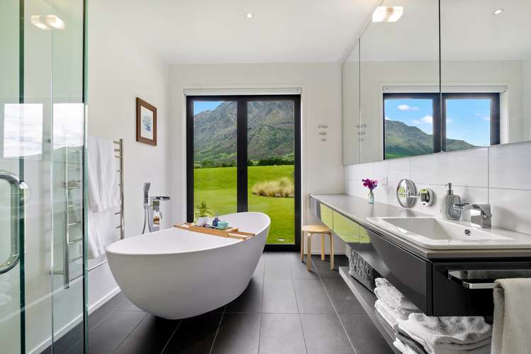 44 Mckellar Drive Jacks Point_13