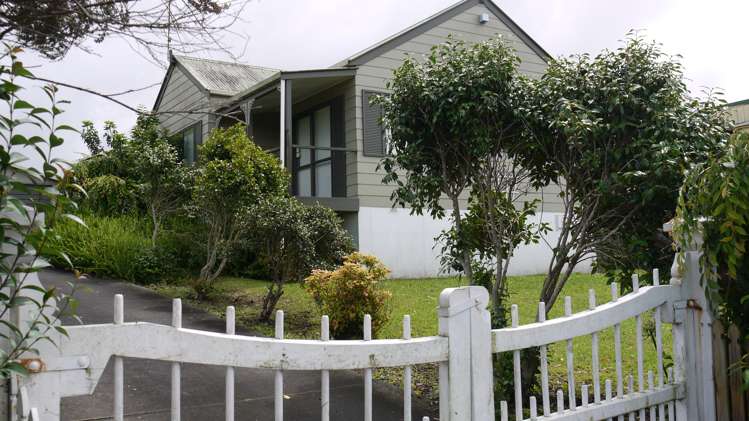 51 Sharland Avenue Manurewa_15