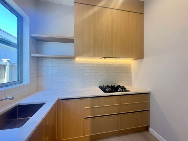 18 Puruatanga Road_4