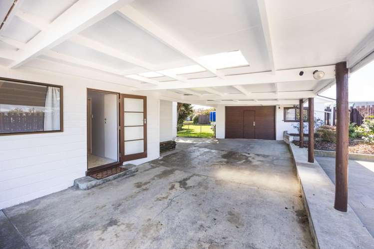 9 Chrystal Street Foxton Beach_26