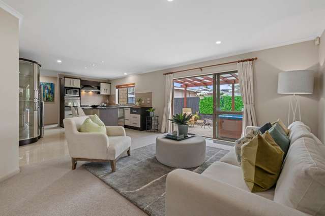 22 Mandival Avenue Flat Bush_4