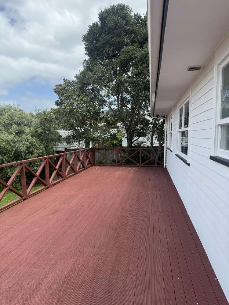 43 Hilling St Titirangi_13