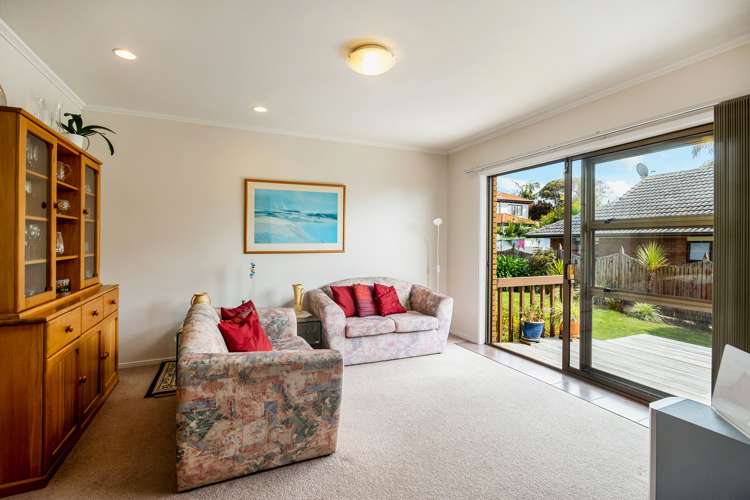 10 Francis Ryan Close Mount Albert_11