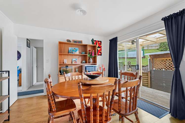 41 Ridgeway Drive Kamo_5