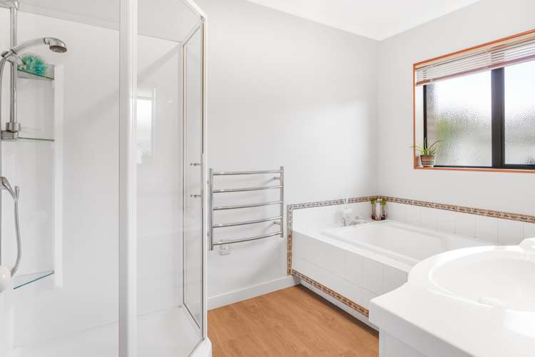 42 Bramley Drive Rototuna_16