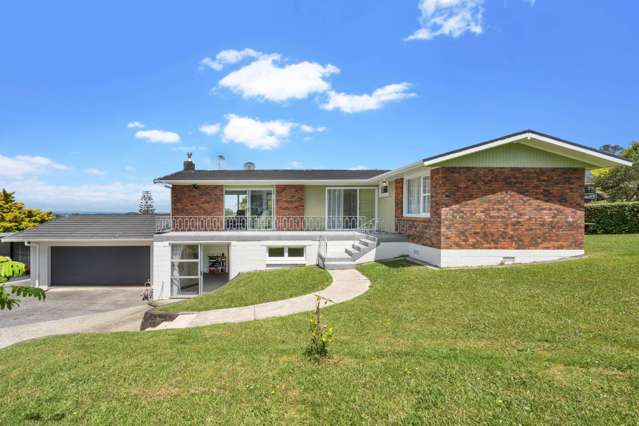 Brick & Tile Double Westlake Zone - Must Sell!