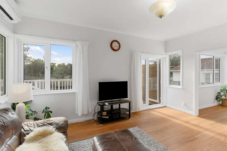 6 Martin Avenue Mount Albert_4