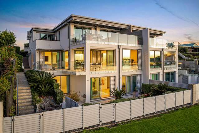 Luxury Waterfront Living - Farm Cove Exclusive