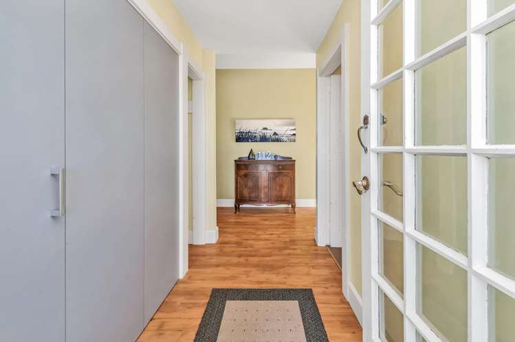 112 Irvines Road_4
