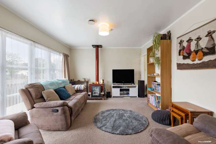 25 Meilland Place Glen Eden_4