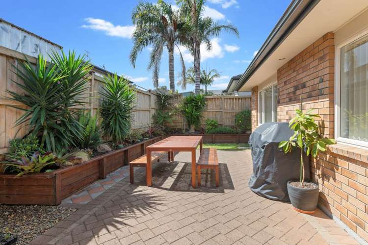 17 Greenbrooke Drive Flat Bush_16