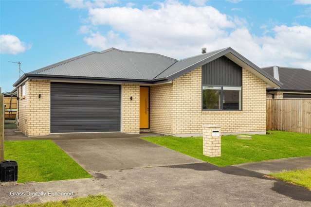 A Spacious Halswell Gem!