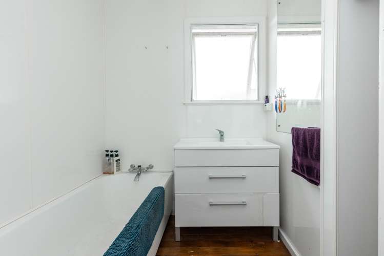 3 Cranby Crescent Onekawa_8