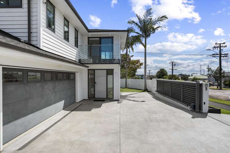 92A Flanshaw Street Te Atatu South_27