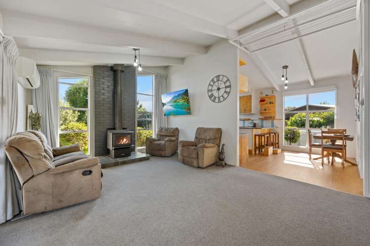 19 Rousehill Street Renwick_4