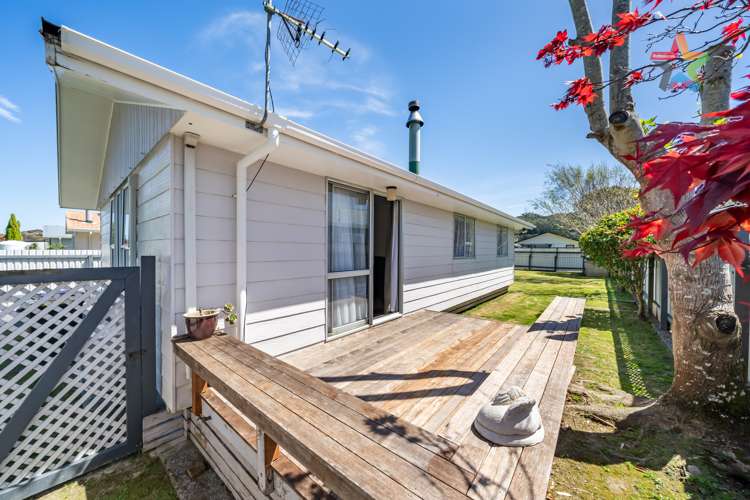 57 Berkeley Road Wainuiomata_11