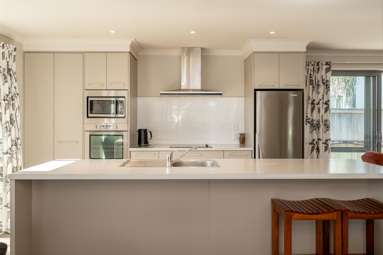 6 Woodhurst Drive_1