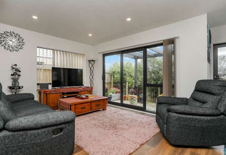 51 Black Beech Crescent Takanini_1