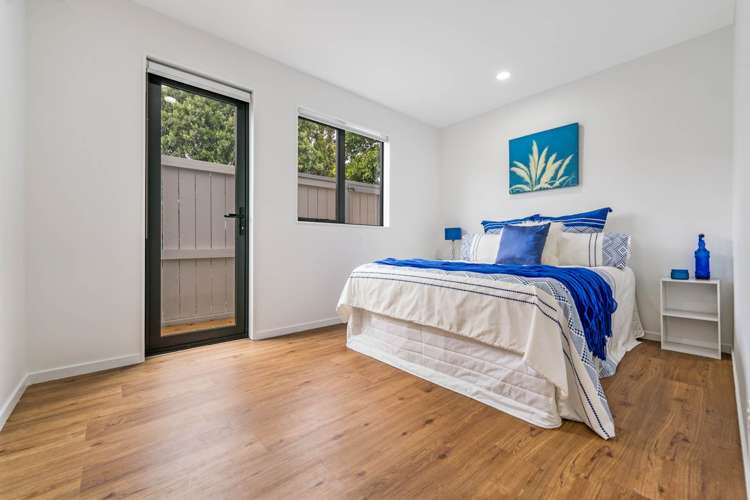 2/127 Stoddard Road Mt Roskill_16