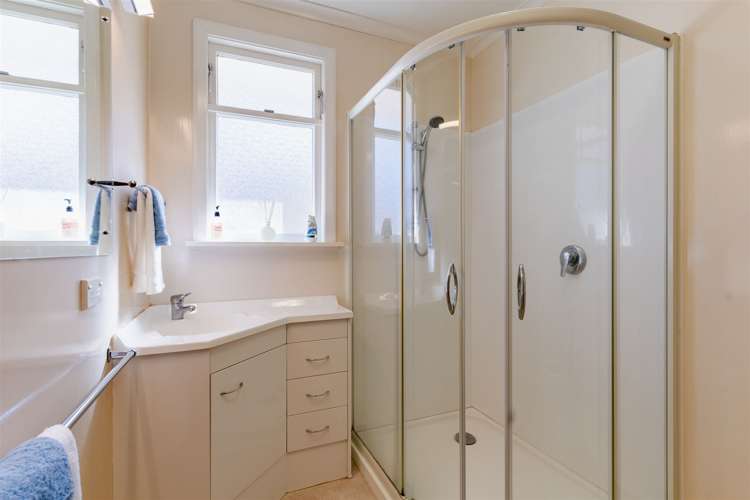 138 Easther Crescent Kew_23