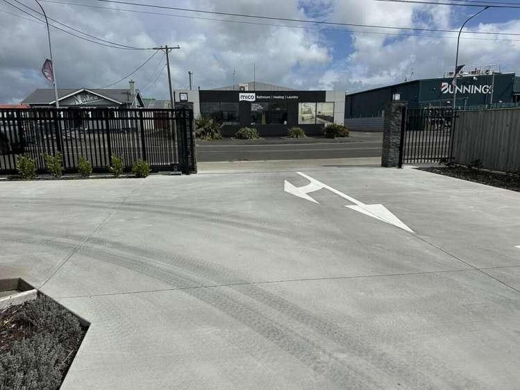 100 Glover Road Hawera_22