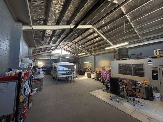 406 Saint Aubyn Street East Hastings_4