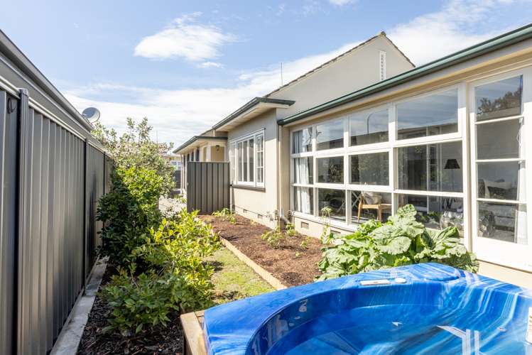 908 Oliphant Road Raureka_16