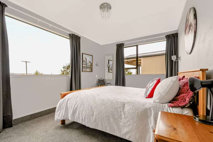 25 Rata Street Kaka Point_8
