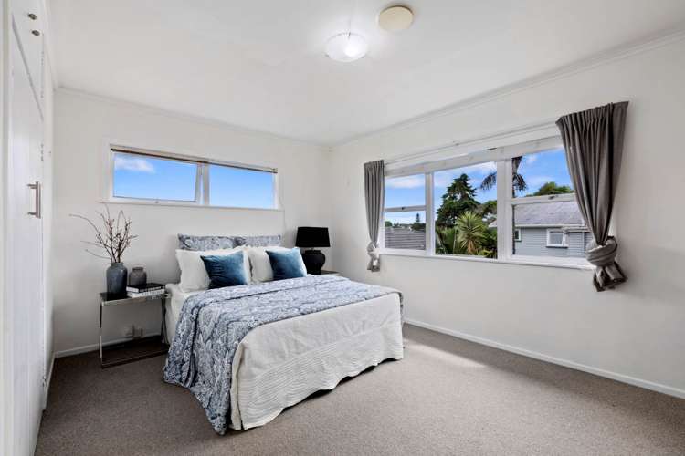 640 Beach Road Browns Bay_8