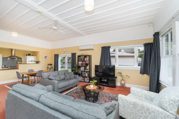 111 Derby Street Feilding_2