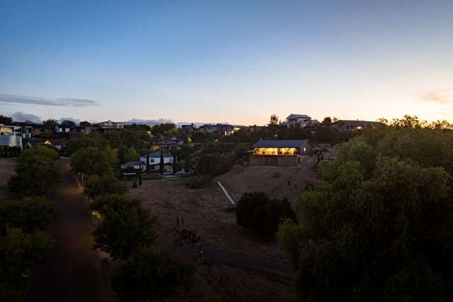 6 Lake View Place Fairhall_2