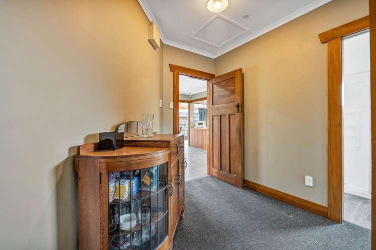 12 Falstaff Street Stratford_14