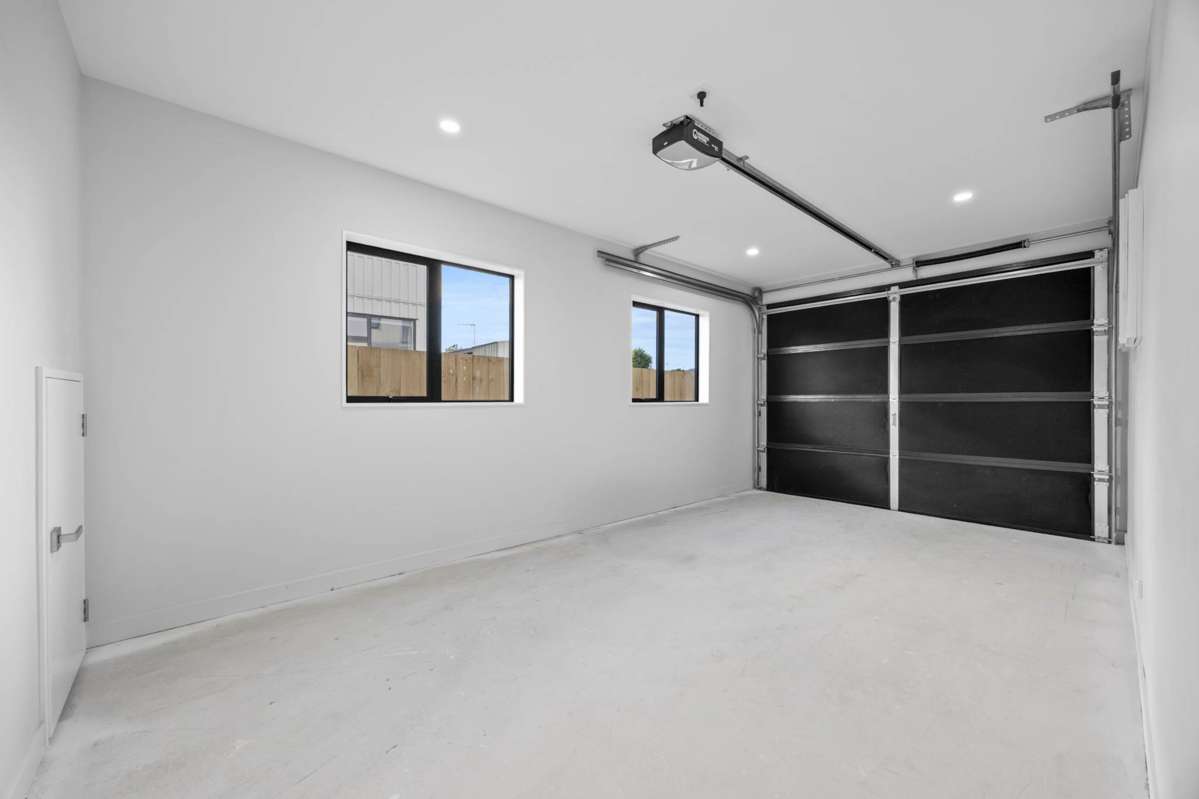 40B & 40C Trentham Road_5