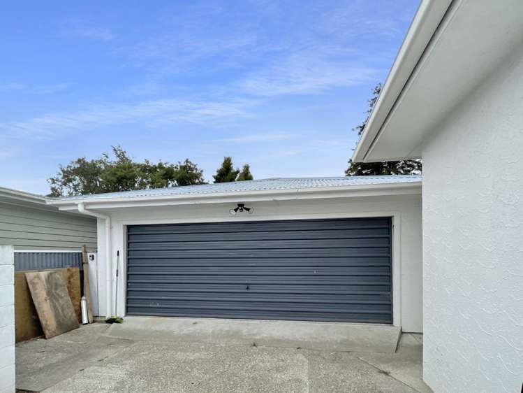 7 Ruha Street West End_12