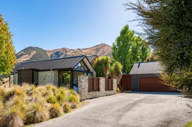 837F Lake Hawea - Albert Town Road Lake Hawea_1