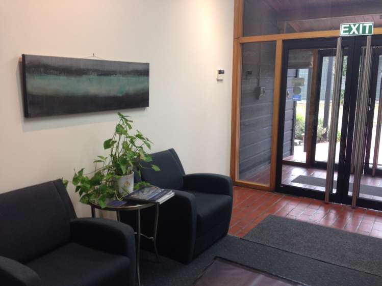 9-15 Refreshment Place Upper Hutt_13