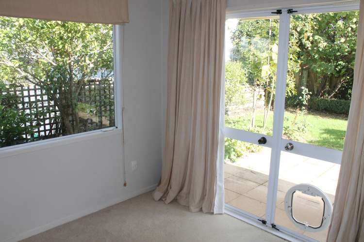 5/10 Gerard Way Saint Johns_13