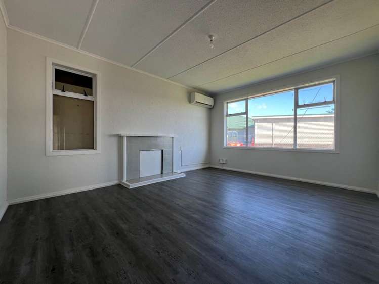 74 Russell Road Manurewa_5