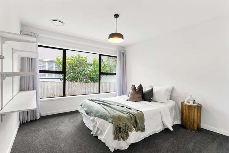 2/6 Vinter Terrace Mount Albert_16