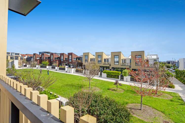 13 Isitt Road Hobsonville_19