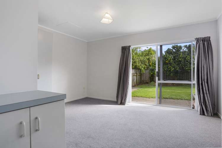 111e Grafton Road Thames_16