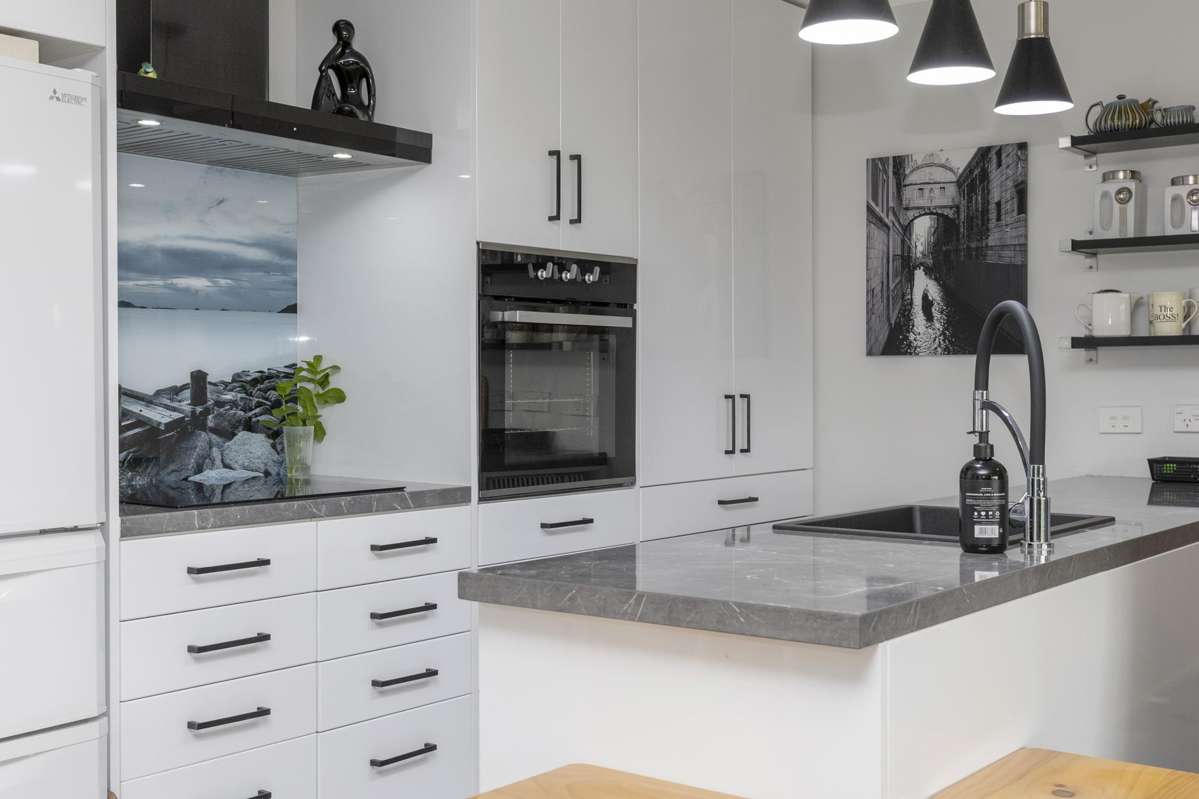 6 Turangitukua Terrace_4