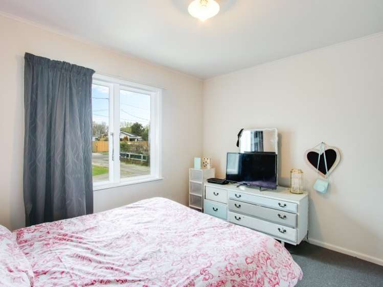 6 Wordsworth Crescent Maraenui_8