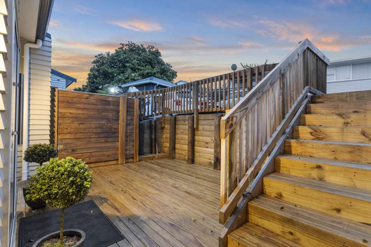 35b Taurus Crescent Beach Haven_18