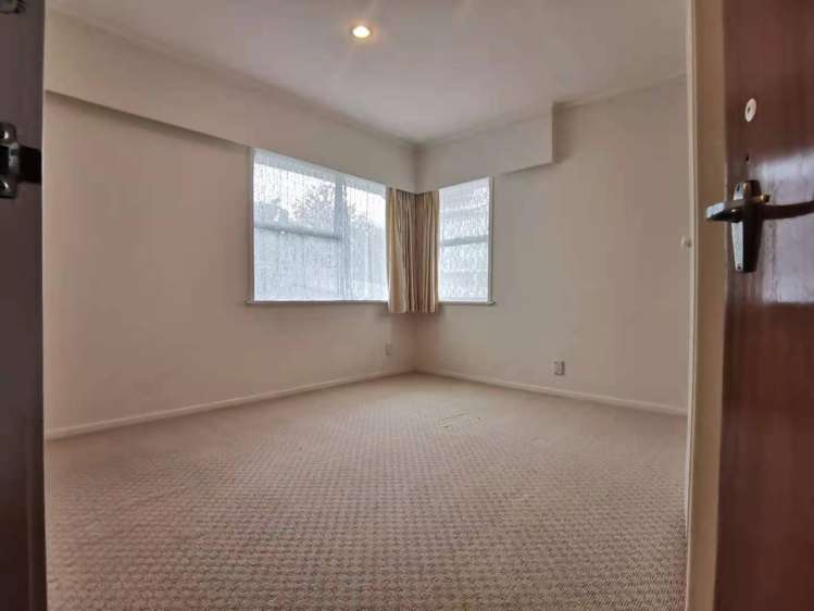 59 Sheridan Drive New Lynn_7