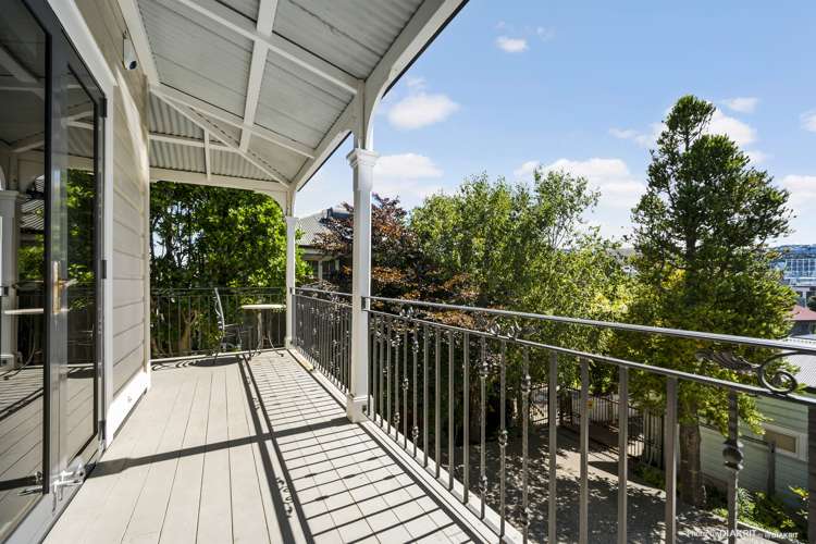 32 Roxburgh Street Mount Victoria_16