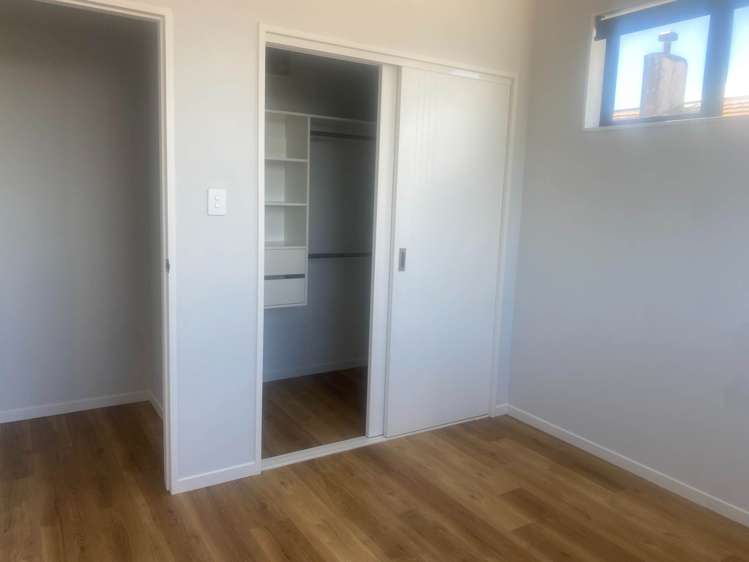 61 Commissariat Road Mt Wellington_2