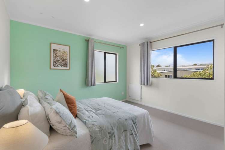 1/19 Roanoke Way Albany_11