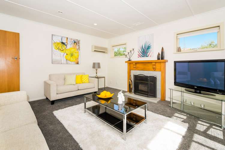 43 Chippendale Crescent Birkdale_5